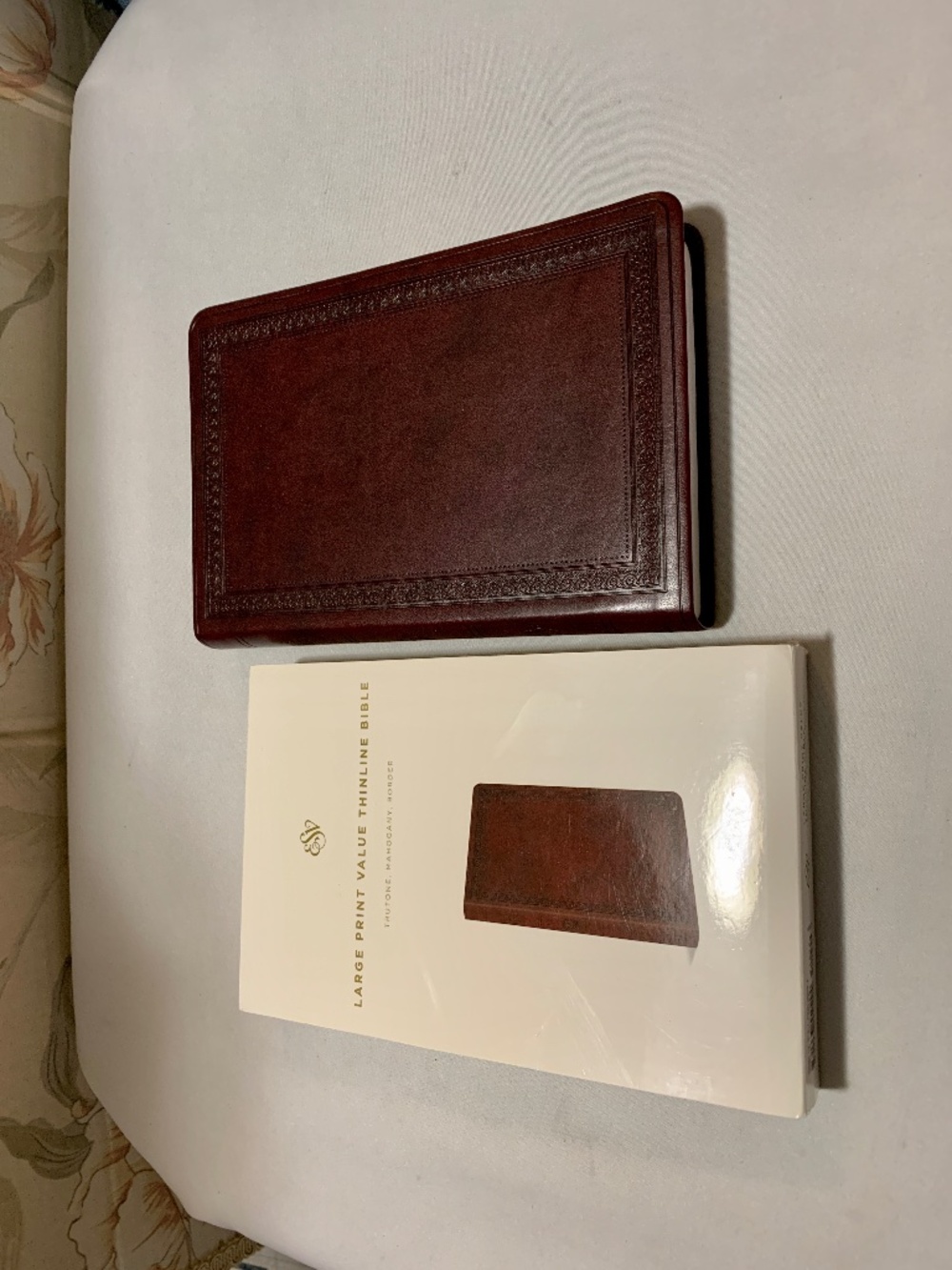 ESV Large Print Value Thinline Bible Trutone Mahogany Border - New